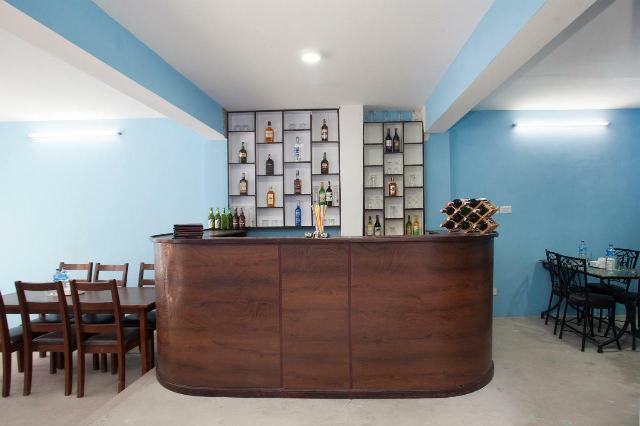 קטמנדו Hotel Crossroads מראה חיצוני תמונה