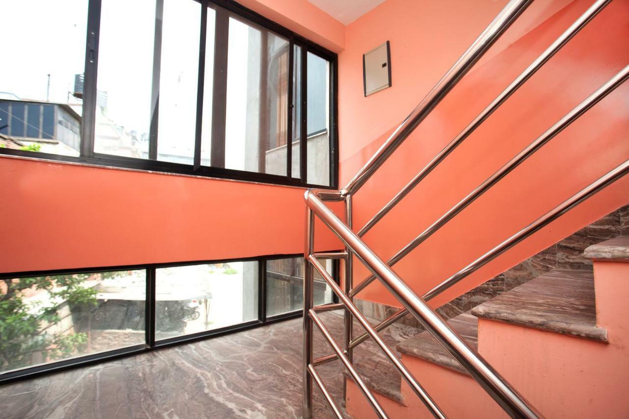קטמנדו Hotel Crossroads מראה חיצוני תמונה