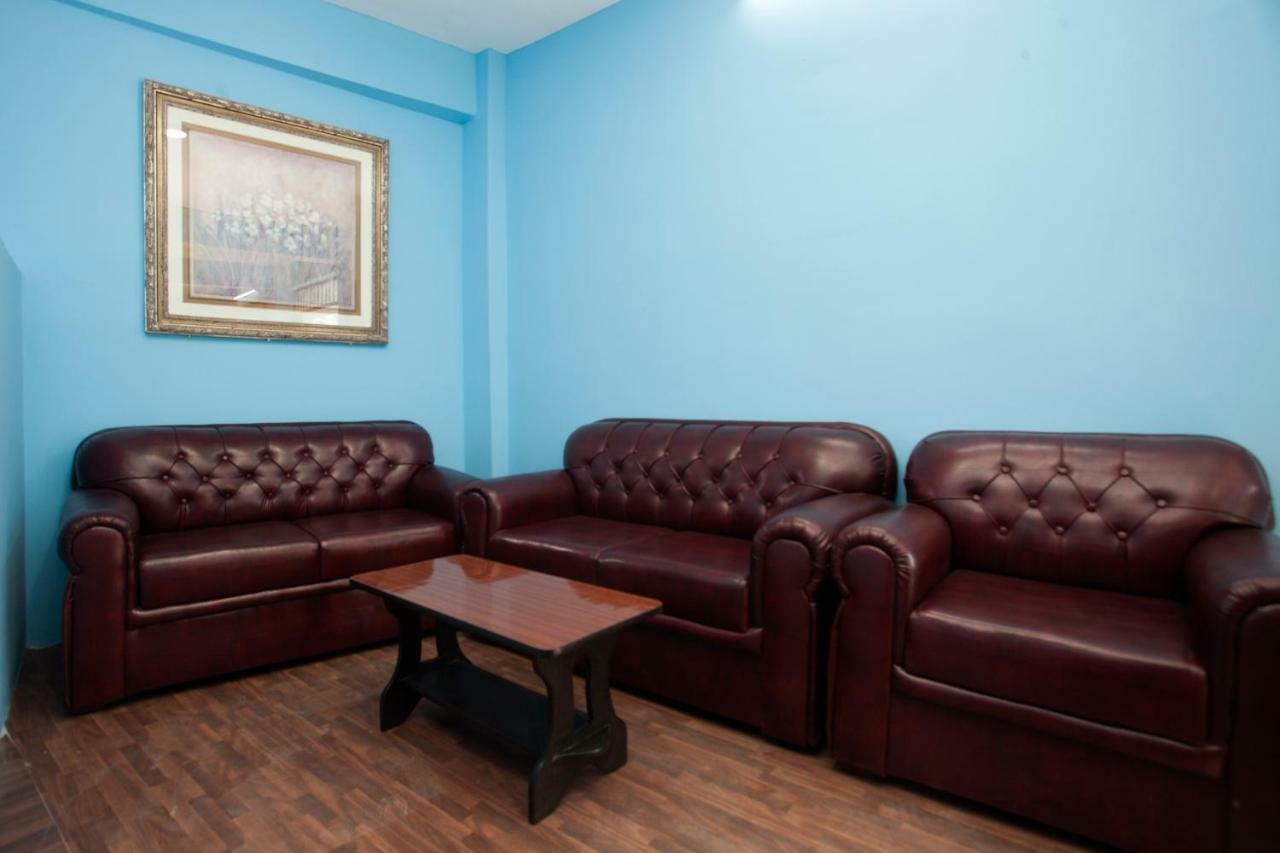 קטמנדו Hotel Crossroads מראה חיצוני תמונה