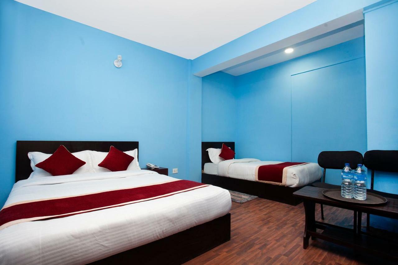 קטמנדו Hotel Crossroads מראה חיצוני תמונה